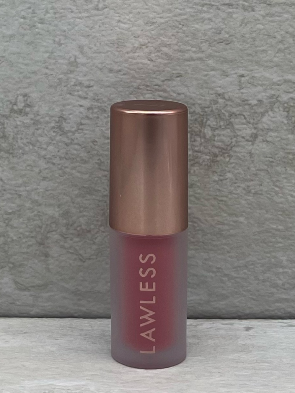 🔥 $12 Lawless Forget the Filler Lip Plumper Line Smoothing Gloss in Velvet